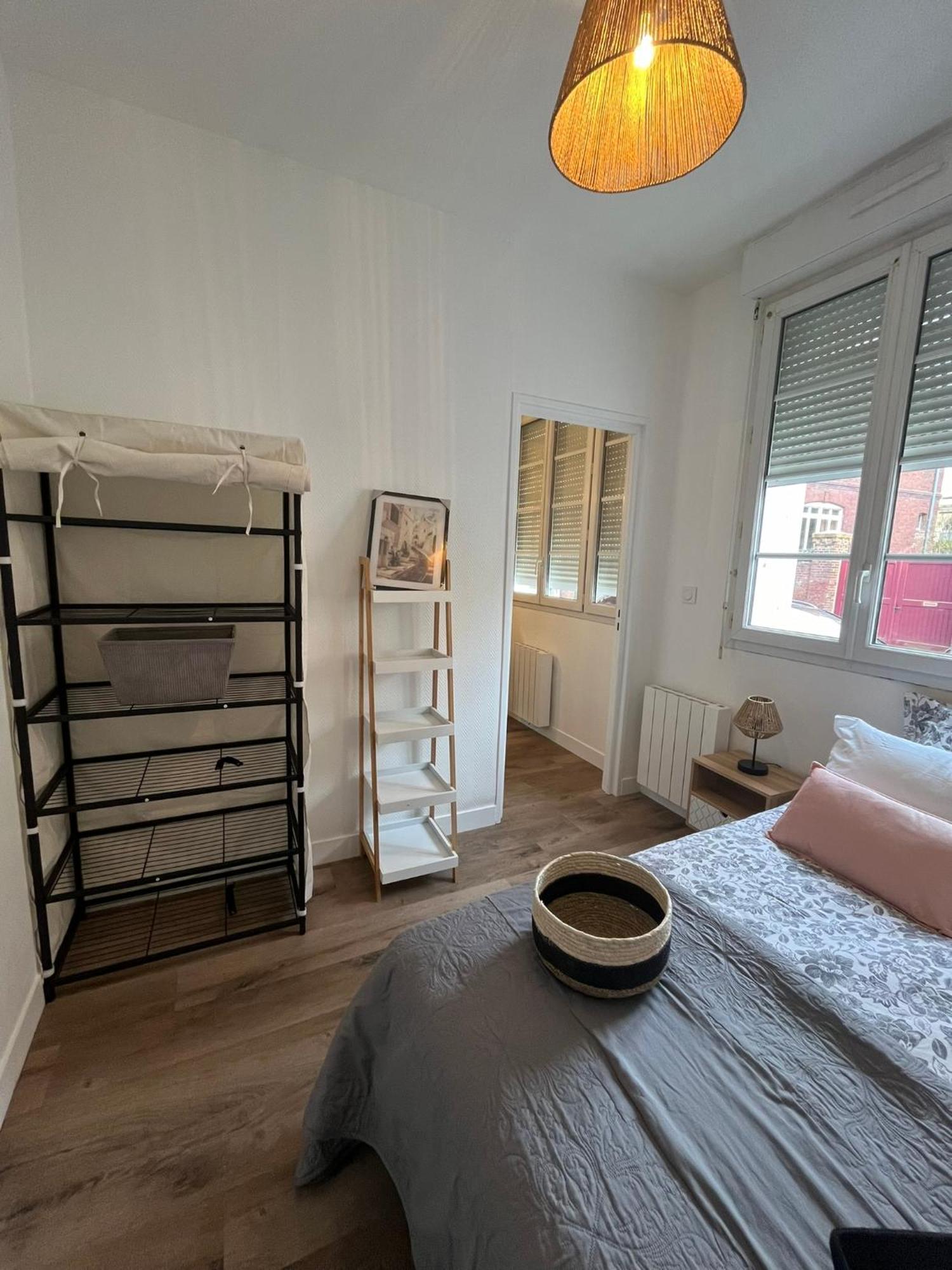 Les D'albatre, Le 56 Appartement *